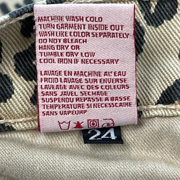 NWT Revice Uptown On The Spot Leopard Animal Print Jeans High Rise Sz 24 - Picture 15 of 15